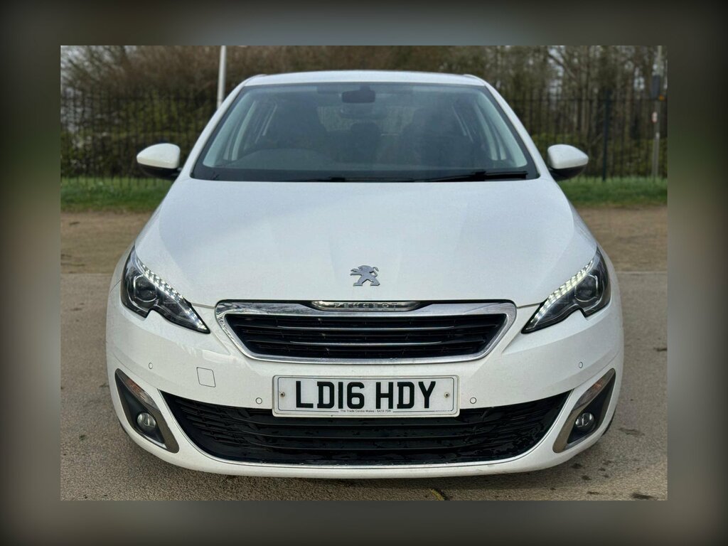 Peugeot 308 1.2 Puretech Allure Euro 6 Ss LD16HDY White #5