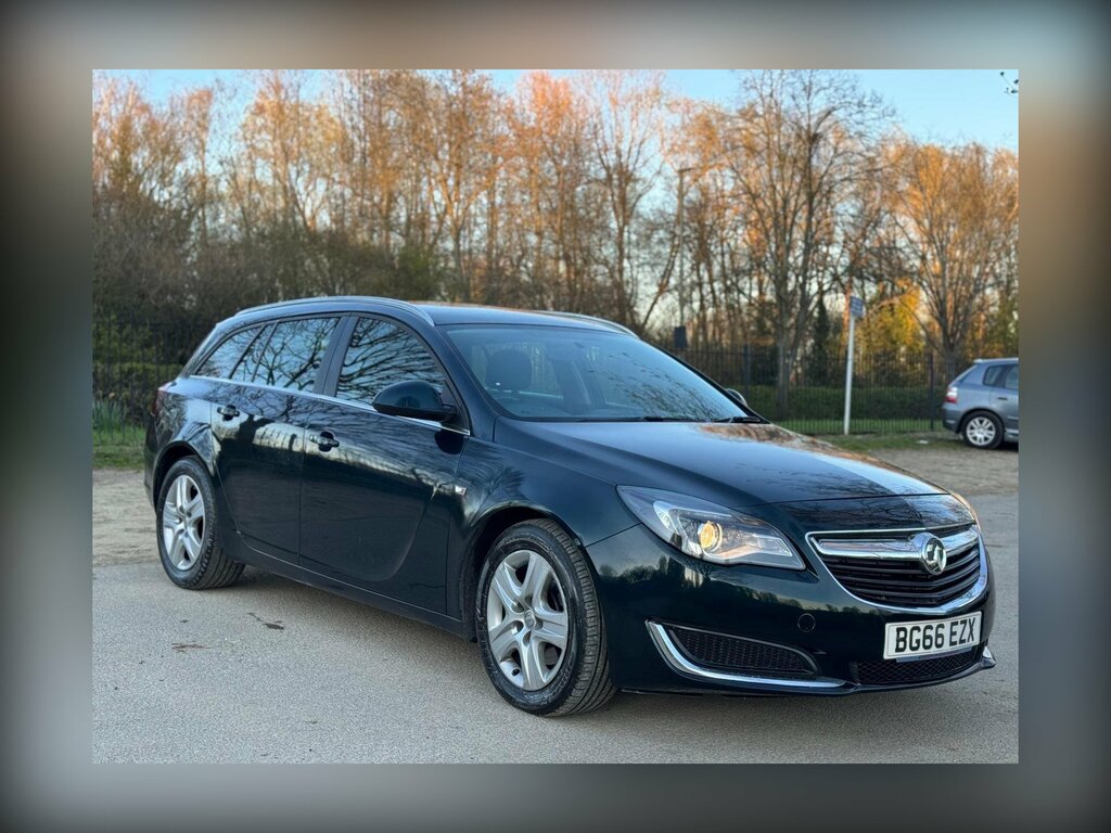 Vauxhall Insignia 2.0 Cdti Ecoflex Design Sports Tourer Euro 6 Ss Green