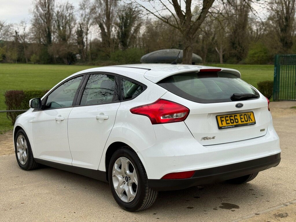 Ford Focus 1.0T Ecoboost 99G Style Euro 6 Ss FE66EOK White #4