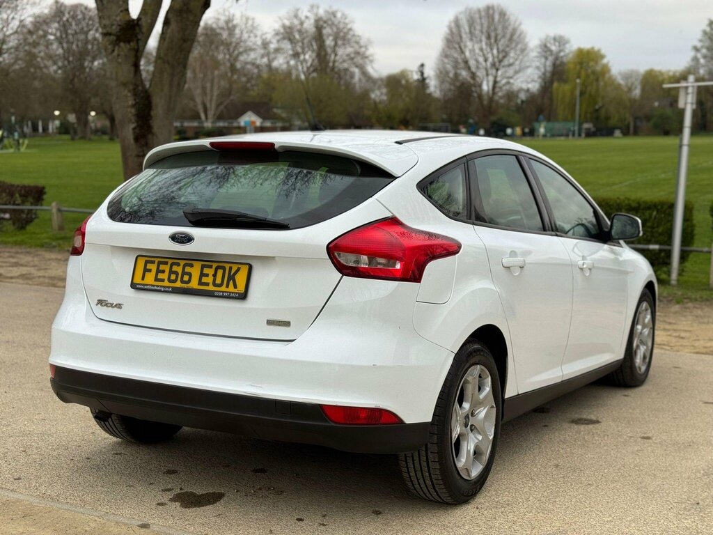 Ford Focus 1.0T Ecoboost 99G Style Euro 6 Ss FE66EOK White #3