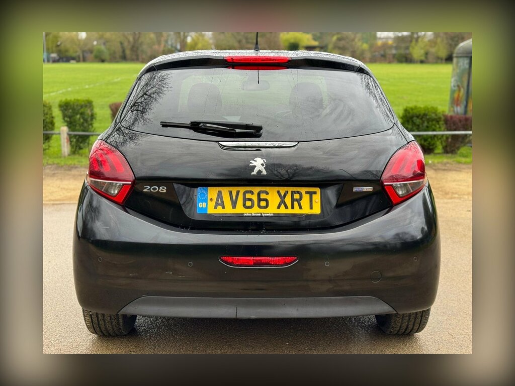 Peugeot 208 1.2 Puretech Allure Euro 6 AV66XRT Black #6