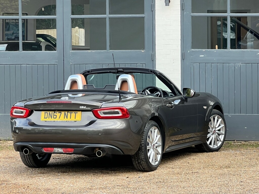 Fiat 124 Spider 1.4 Multiair Lusso Convertible Euro 6 Brown #3