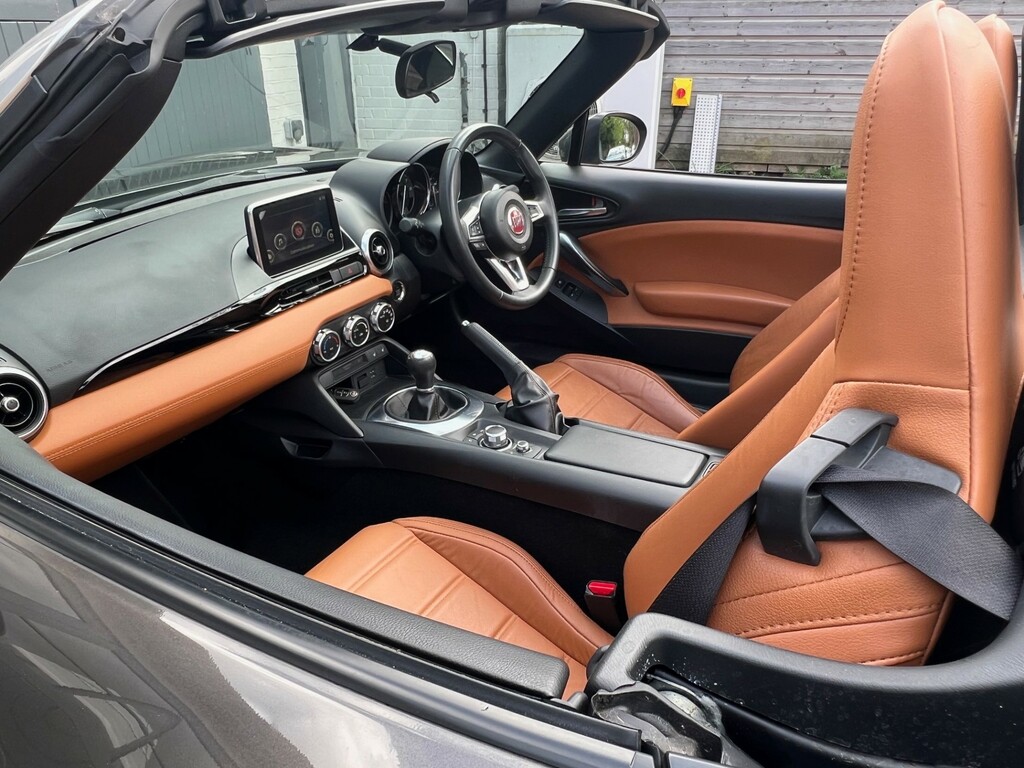 Fiat 124 Spider 1.4 Multiair Lusso Convertible Euro 6 Brown #6
