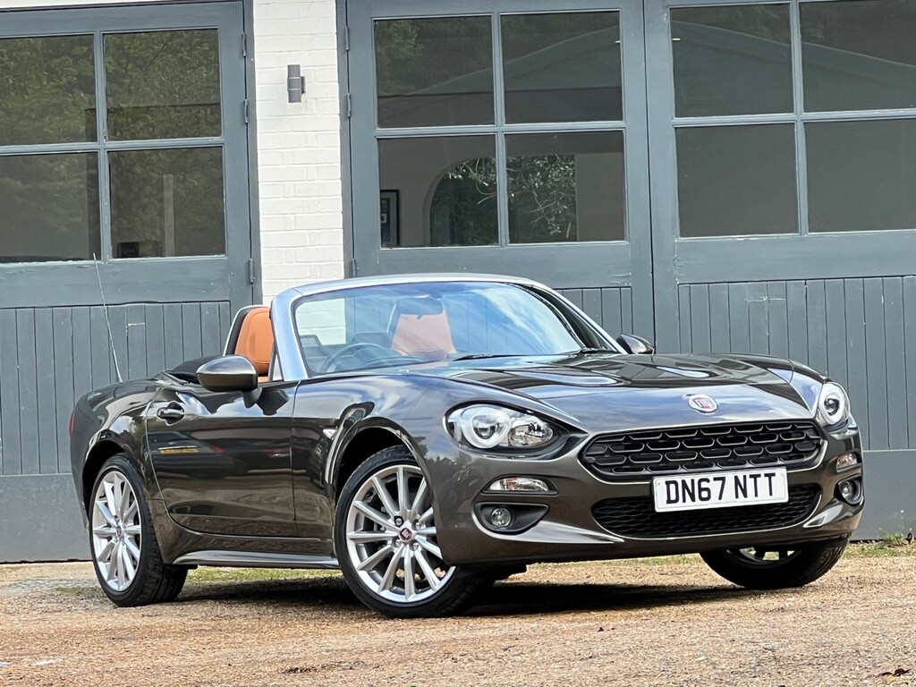 Fiat 124 Spider 1.4 Multiair Lusso Convertible Euro 6 Brown
