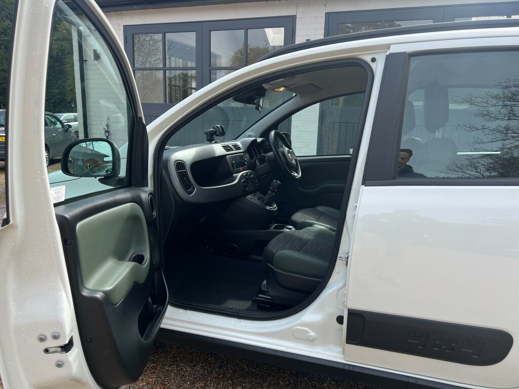 Fiat Panda 0.9 Twinair 4X4 Hatchback Euro 6 YK19EWZ White #6