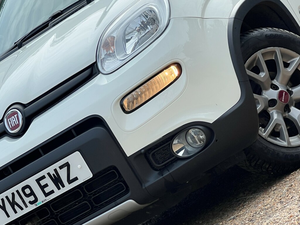 Fiat Panda 0.9 Twinair 4X4 Hatchback Euro 6 YK19EWZ White #2