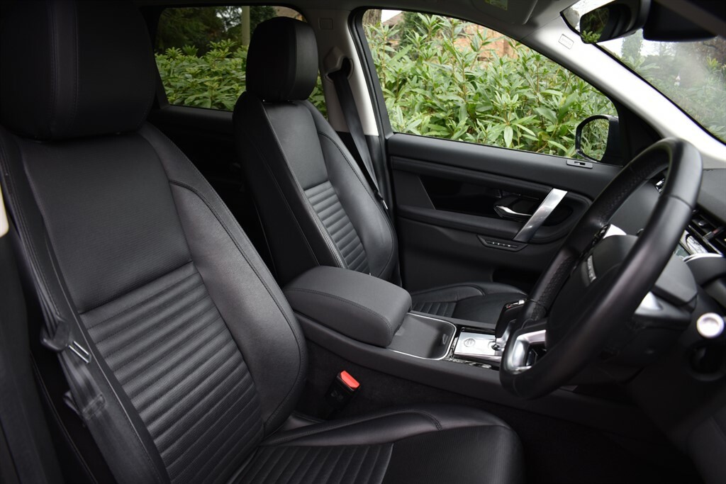 Land Rover Discovery Sport 2.0 L Se7 Seatsvirtual Cockpitblind Spot Assist OU20XGM Black #2