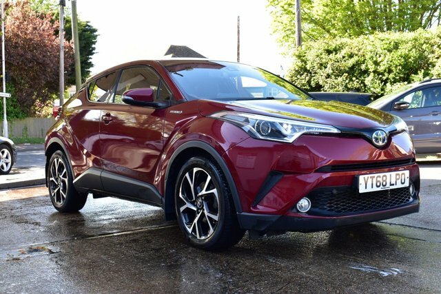 Toyota C-Hr 1.8 Vvt-h Design Suv Hybrid Cvt Euro 6 Red