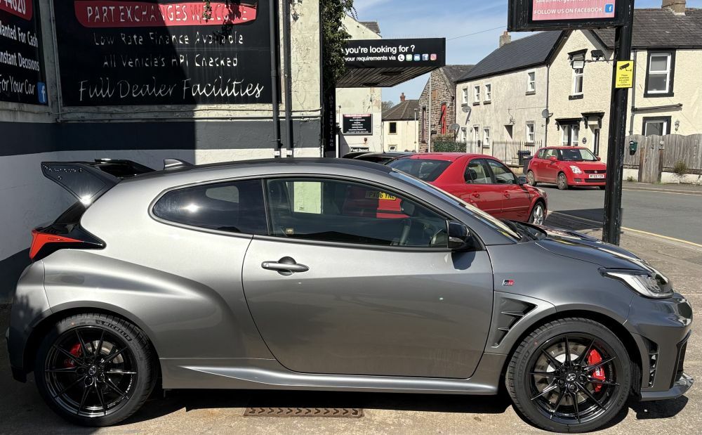 Toyota Yaris Hatchback  Grey #5