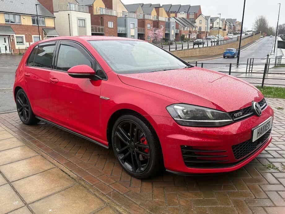 Volkswagen Golf 2.0 Tdi Bluemotion Tech Gtd Euro 6 Ss Red