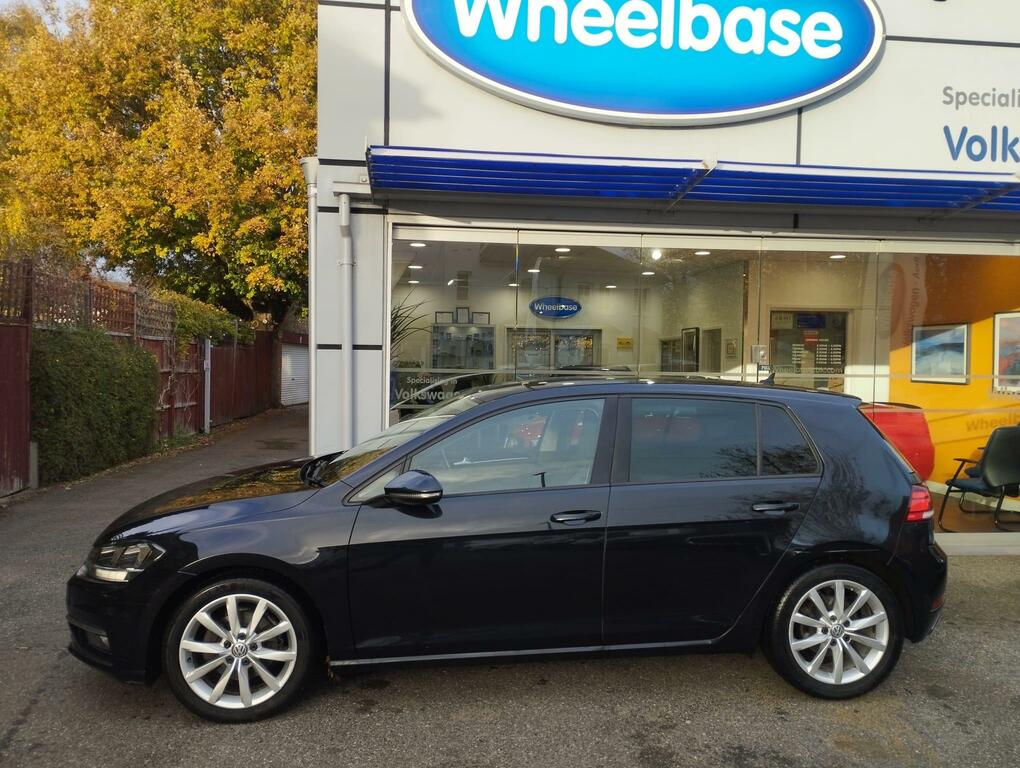 Volkswagen Golf 1.6 Tdi Gt Euro 6 Ss ML67AFX Black #2