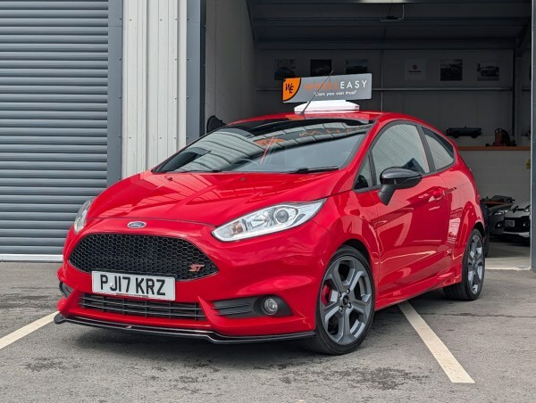Ford Fiesta 1.6T Ecoboost St-3 Hatchback Eur Red