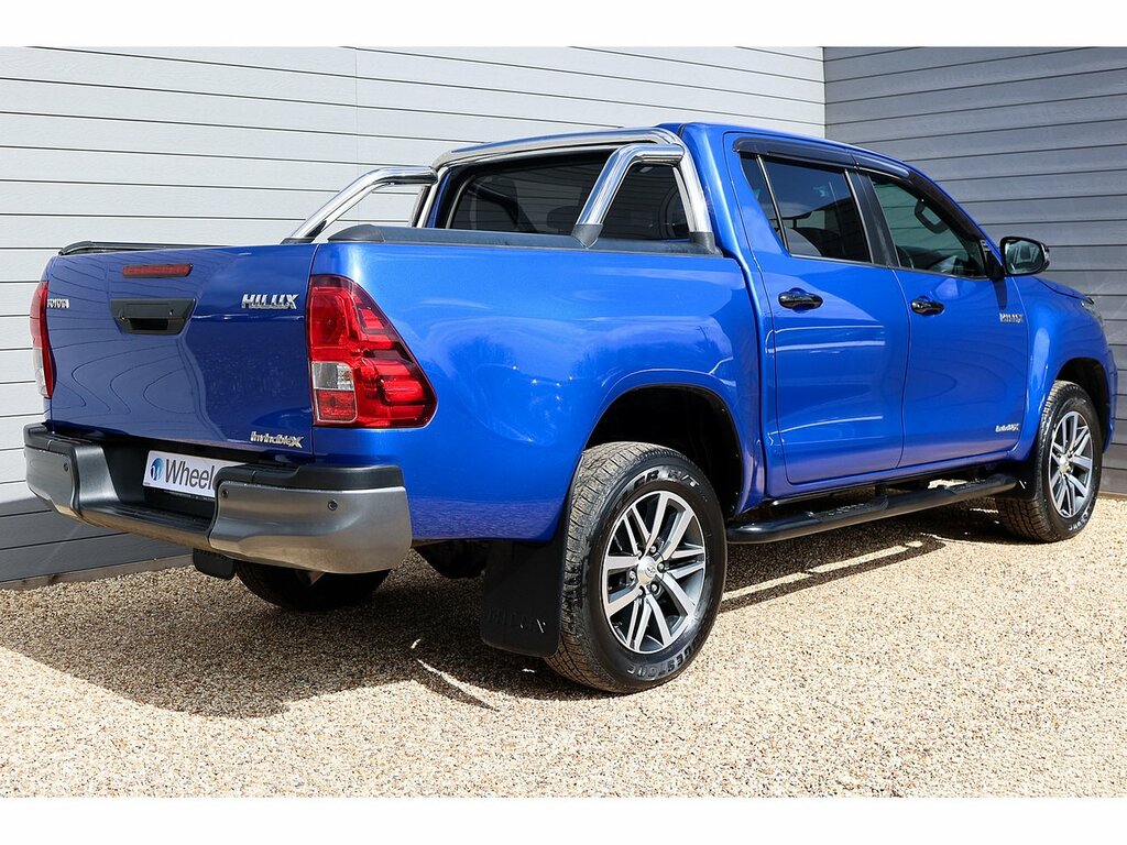 Toyota HILUX D-4d Invincible X YD69FGV Blue #3