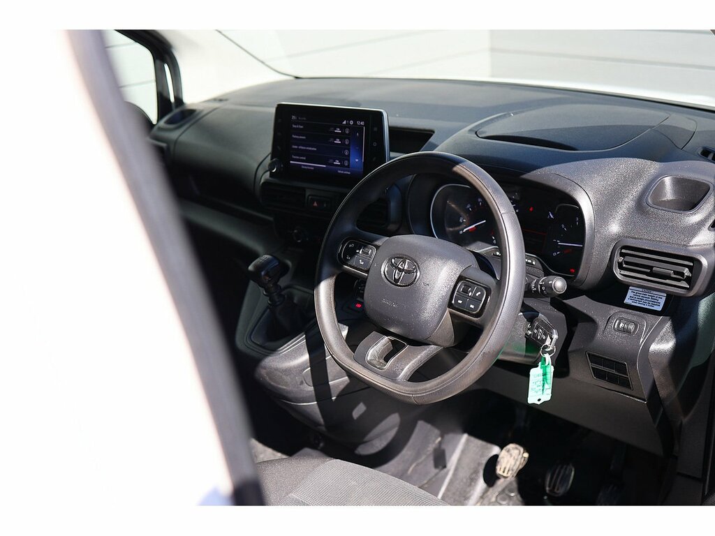 Toyota Proace City Bluehdi Icon VA72BCZ White #2
