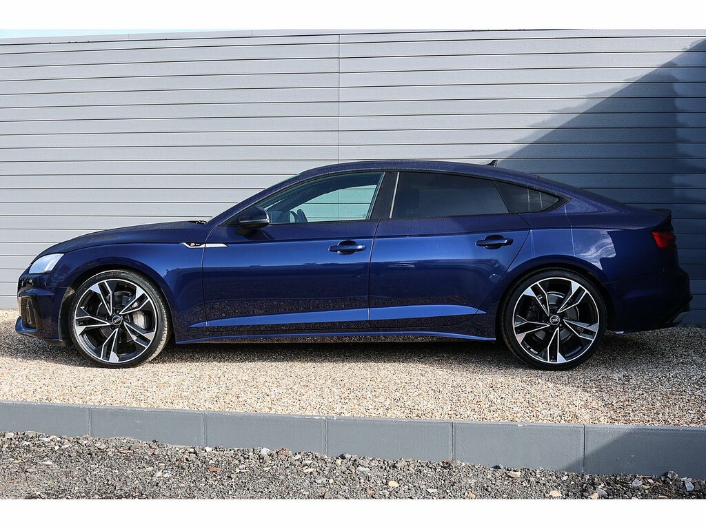 Audi A5 Tfsi Black Edition DE72HKW Blue #5