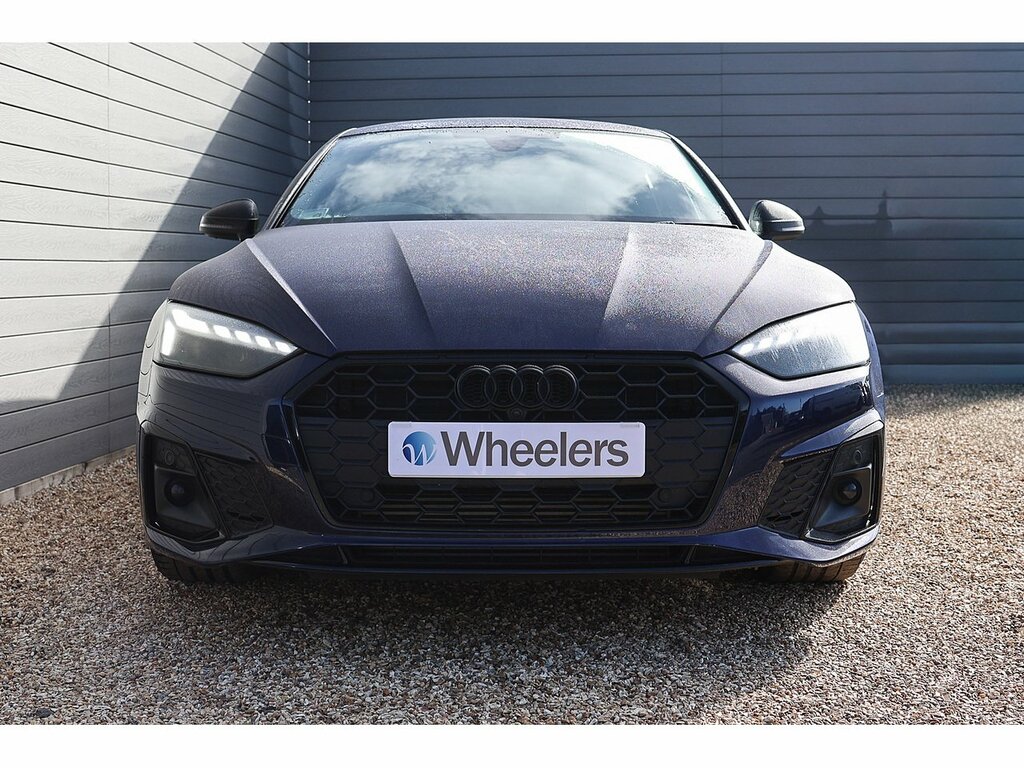 Audi A5 Tfsi Black Edition DE72HKW Blue #4