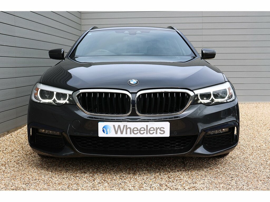 BMW 5 Series 520D Mht M Sport KV20ULP Grey #4