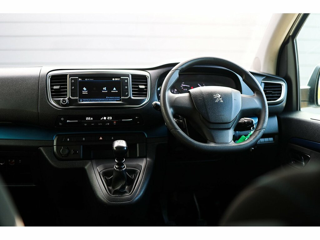 Peugeot Traveller Bluehdi Active White #2