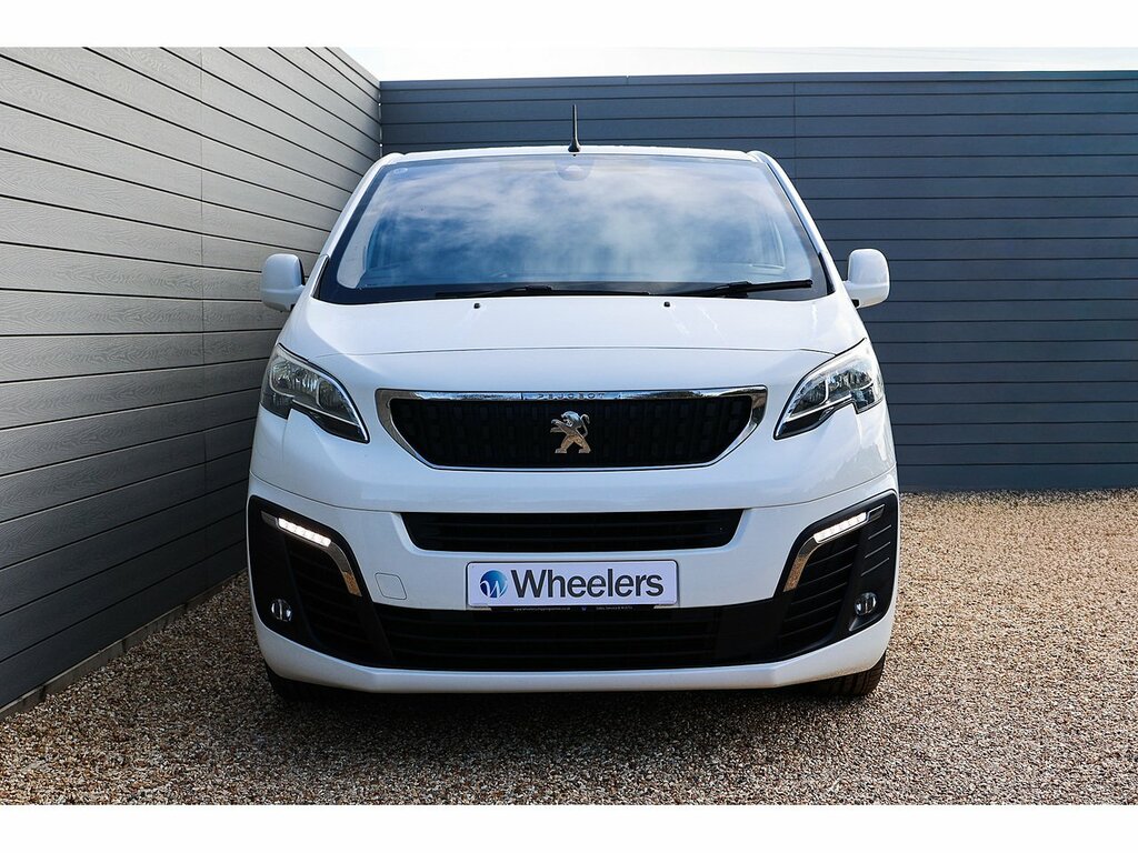 Peugeot Traveller Bluehdi Active White #4