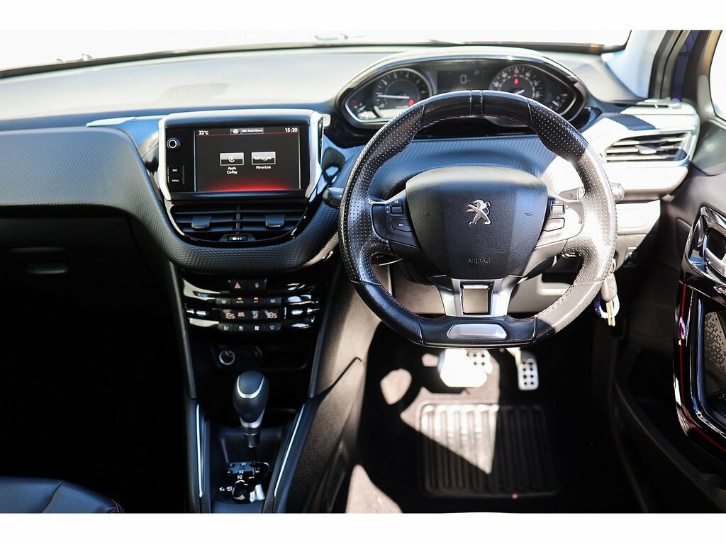 Peugeot 208 Puretech Gt Line KF66GCY Blue #2