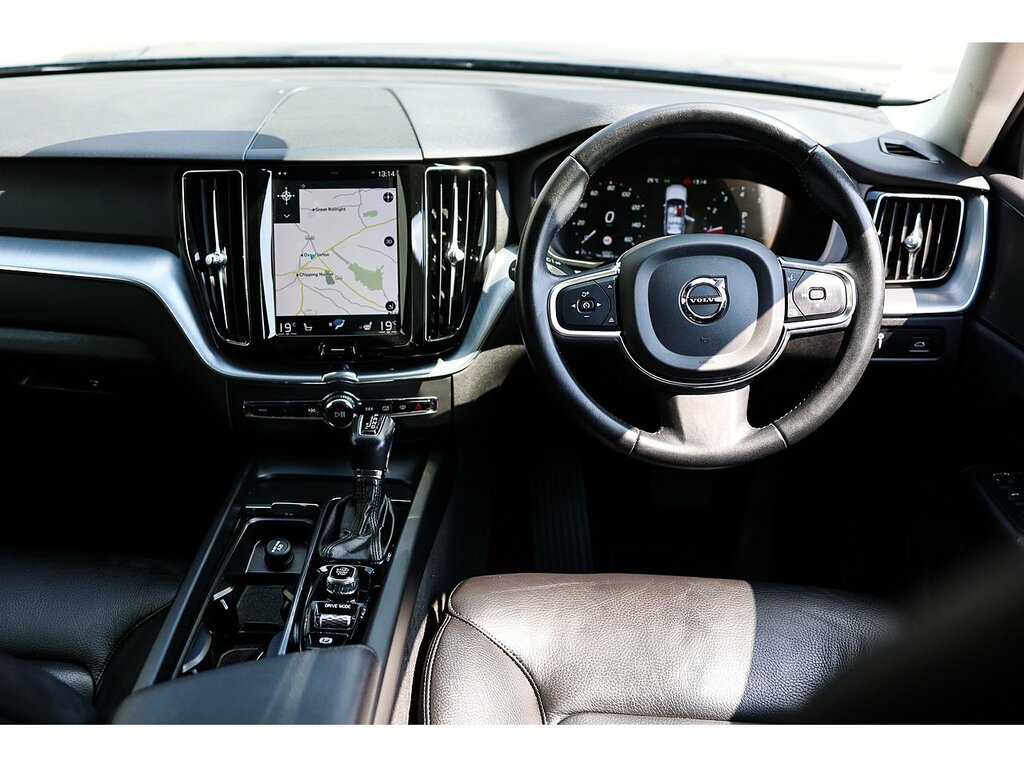 Volvo XC60 T4 Edition FV69NLF Blue #2