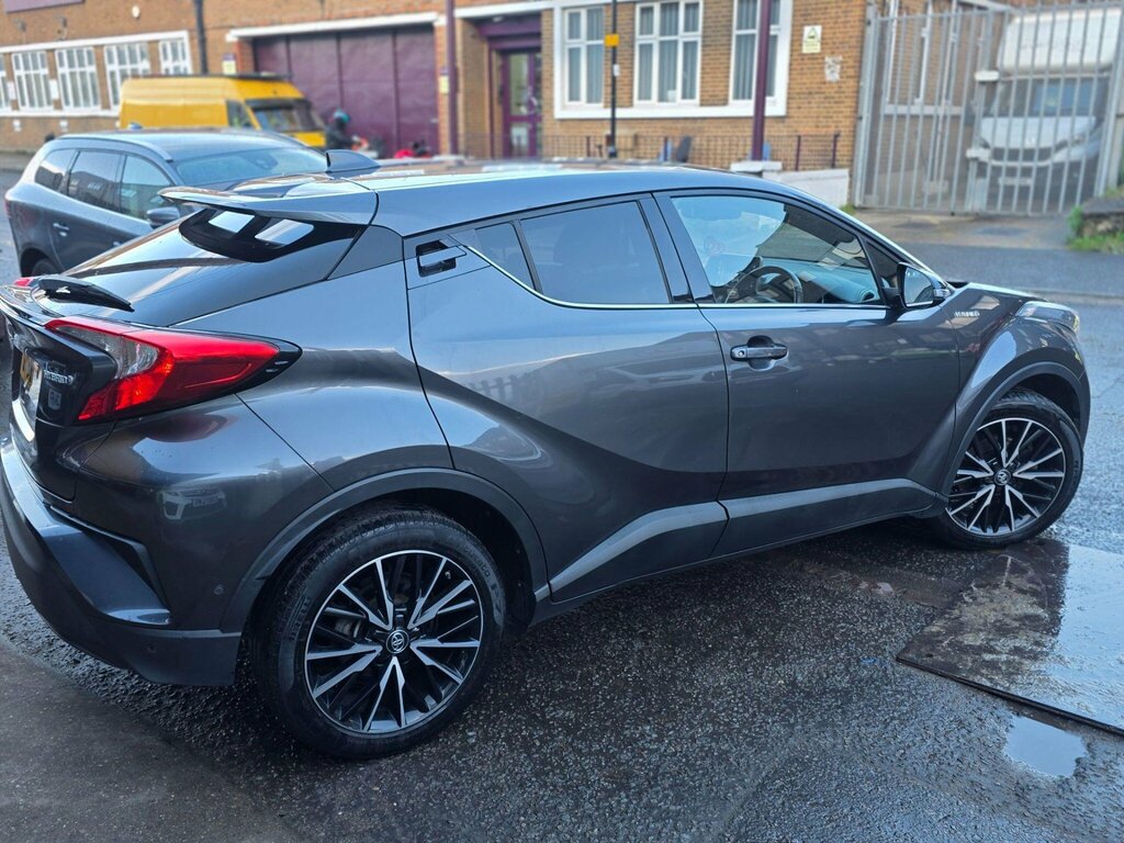 Toyota C-Hr 1.8 Vvt-h Dynamic Cvt Euro 6 Ss GY66RFZ Grey #2