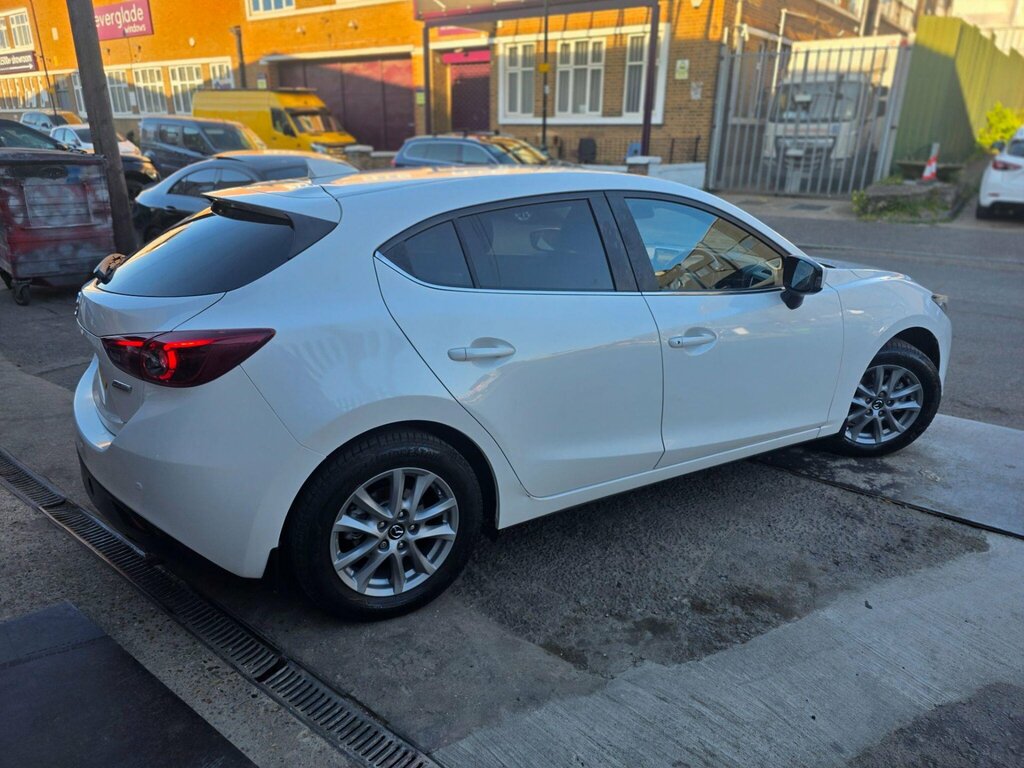 Mazda 3 2.0 Skyactiv-g Se-l Nav Euro 5 Ss White #2
