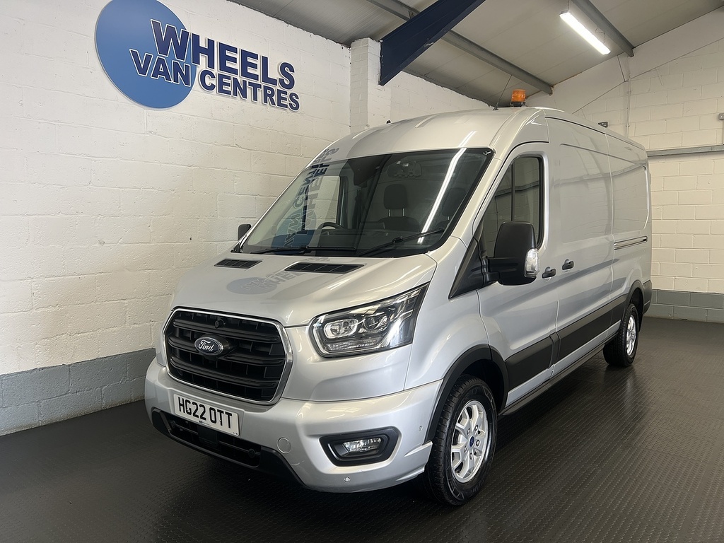 Ford Transit Custom 2.0 350 Ecoblue Limited Panel Van Manua HG22OTT Silver