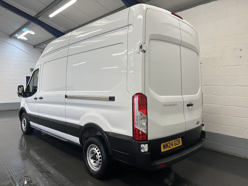 Ford Transit Custom 2.0 350 Ecoblue Leader Panel Van WN24GZR White #3