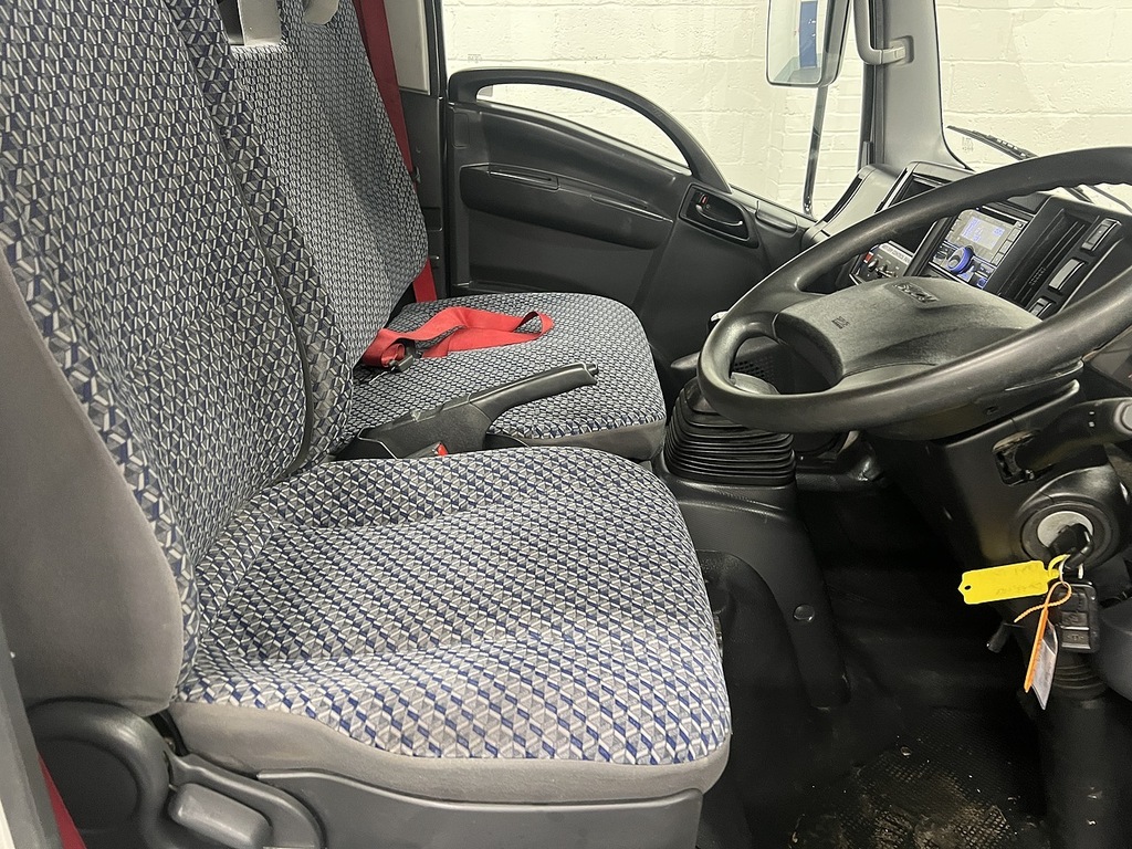 Isuzu  D N35 1.9 Tipper LL23HLP White #6