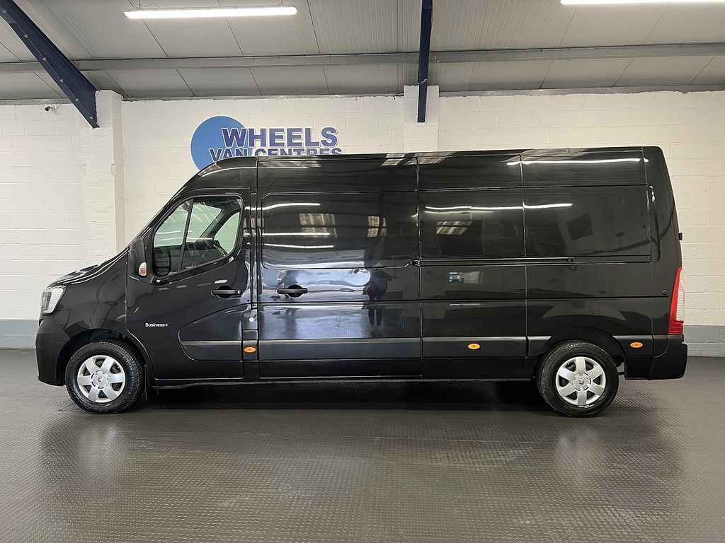 Renault Master 2.3 Dci 35 Business Panel Van F YF72UUL Black #2