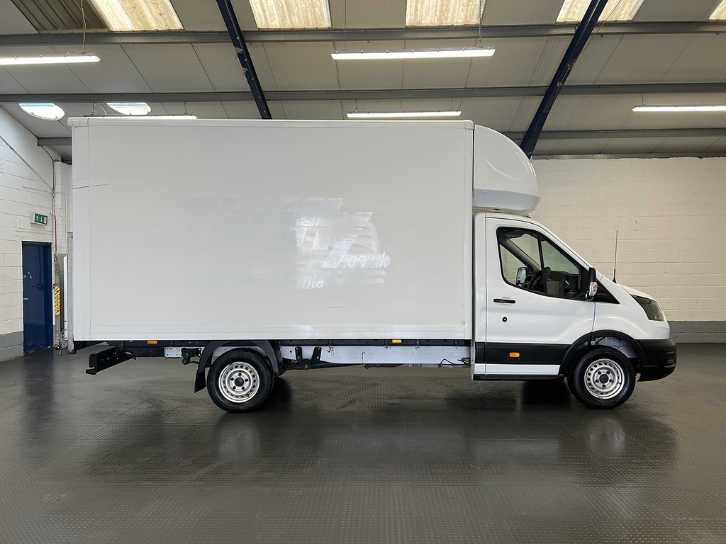 Ford Transit Custom 350 Ecoblue Leader 2.0 Luton HV71XBK White #6