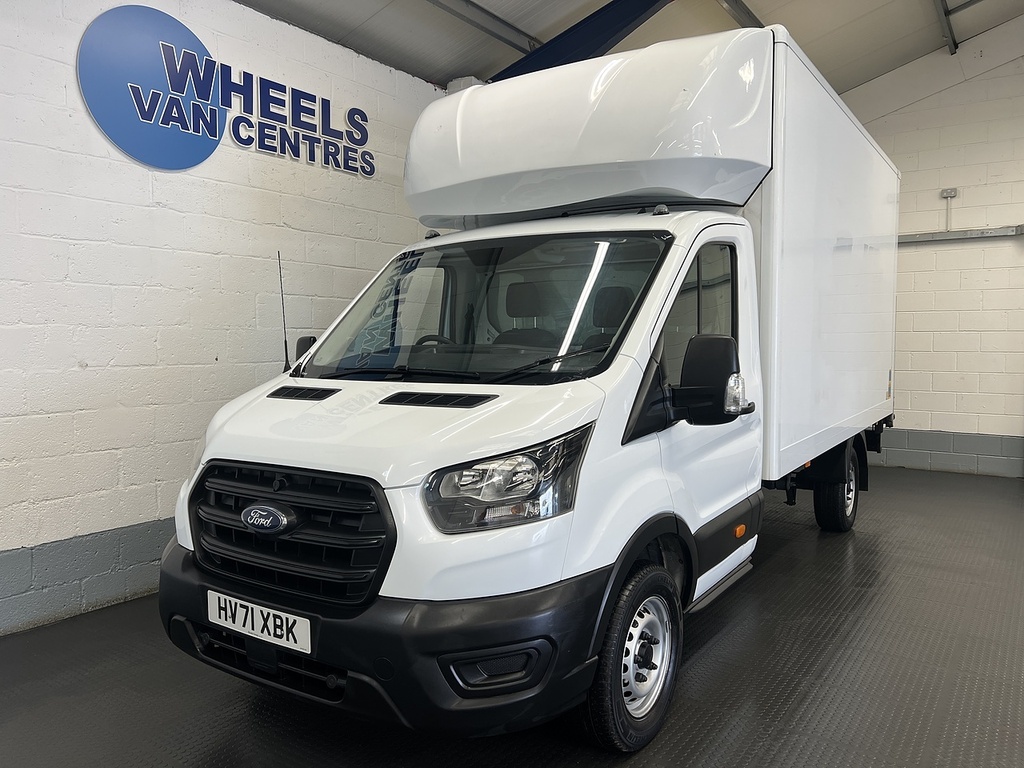 Ford Transit Custom 350 Ecoblue Leader 2.0 Luton HV71XBK White