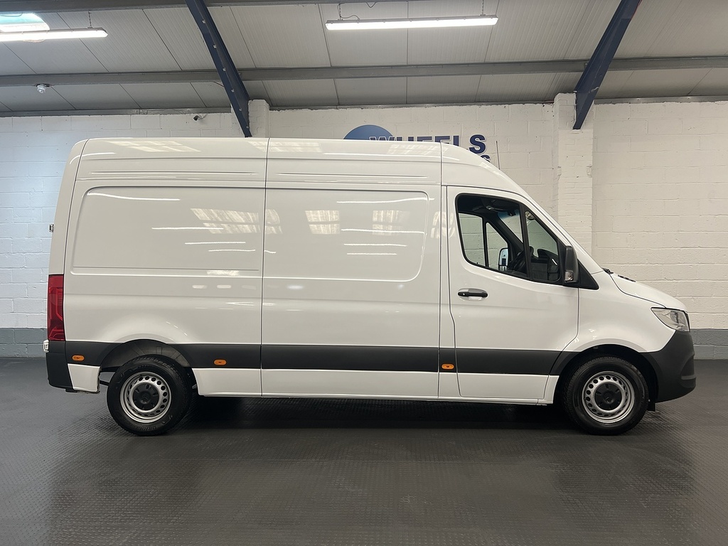 Mercedes-Benz Sprinter 2.0 315 Cdi Premium Panel Van Fw KM24CVU White #6