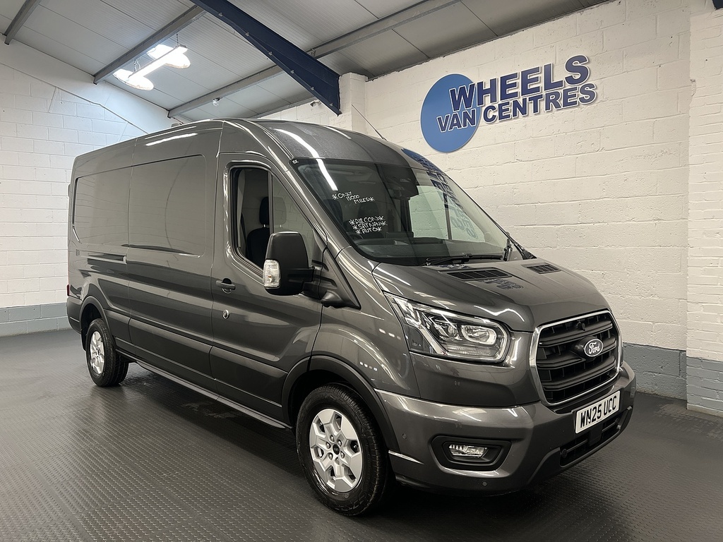Ford Transit Custom 2.0 350 Ecoblue Limited Panel Van WN25UCC #6