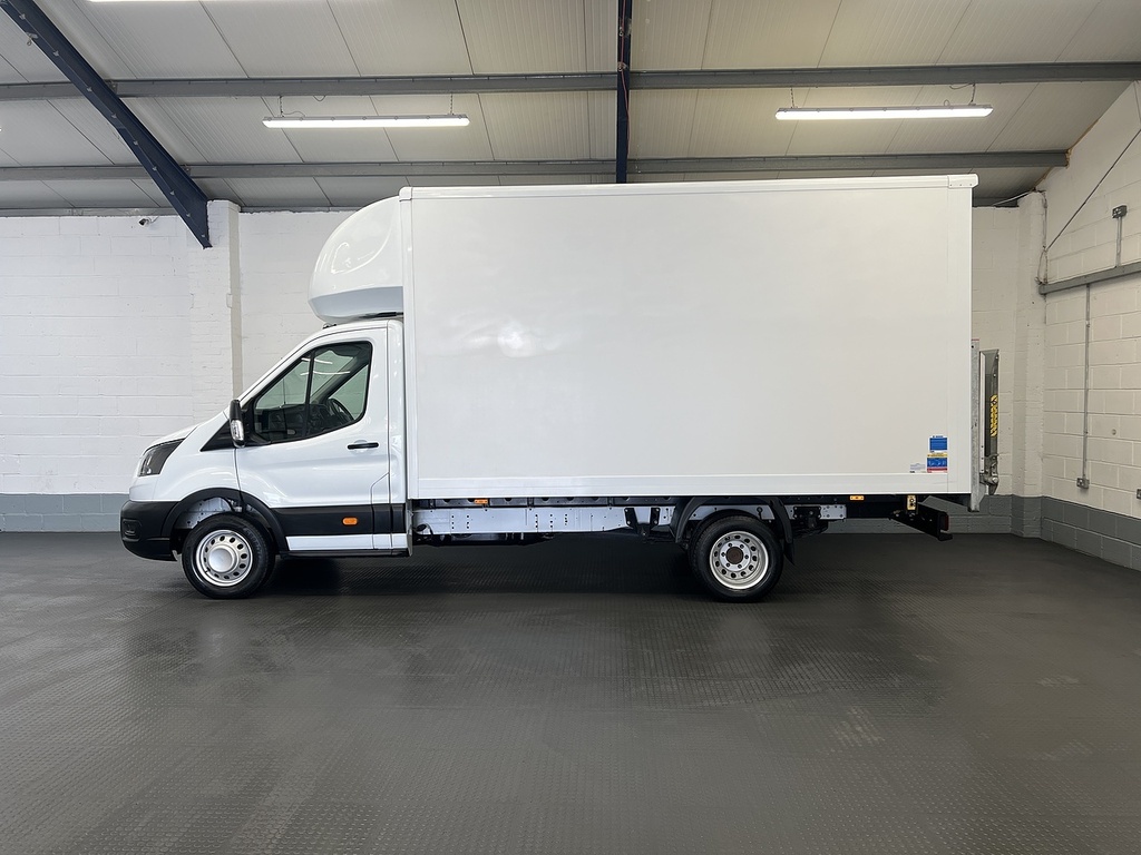 Ford Transit Custom 350 Ecoblue Leader 2.0 Luton FE23YDB White #2