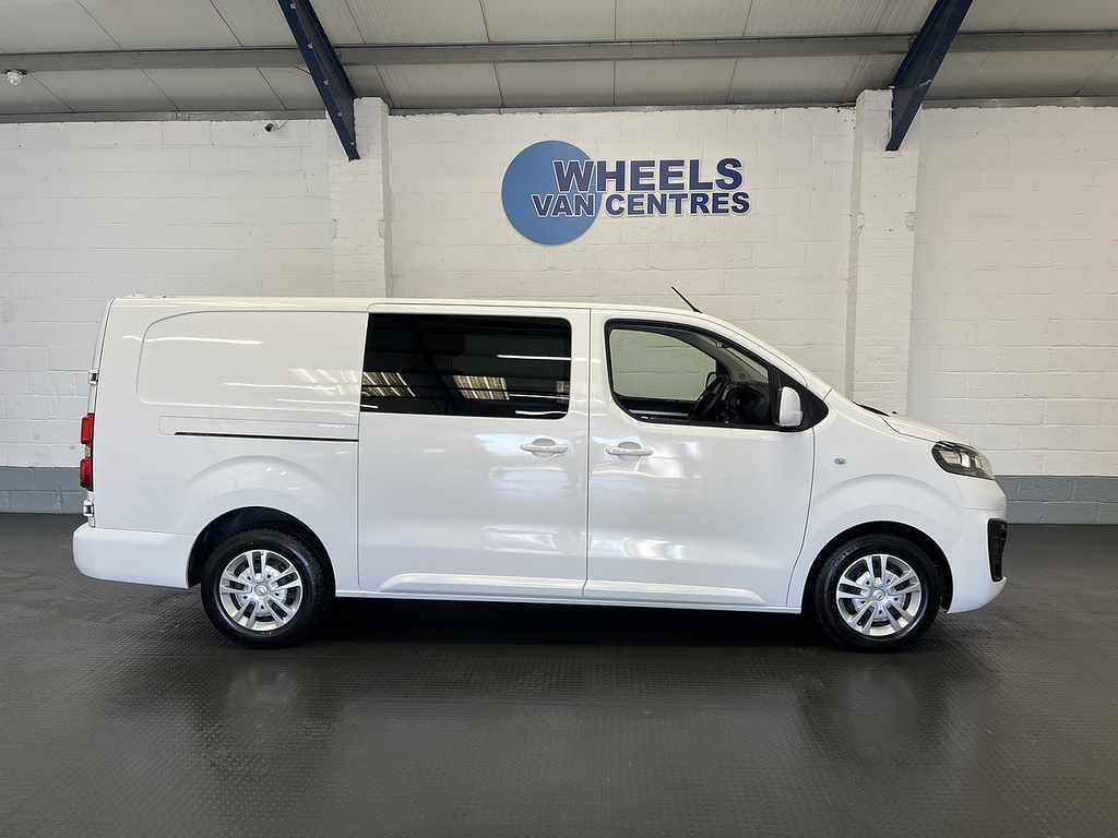 Vauxhall Vivaro 2.0 Turbo D 3100 Sportive Crew Van Double Cab White #6
