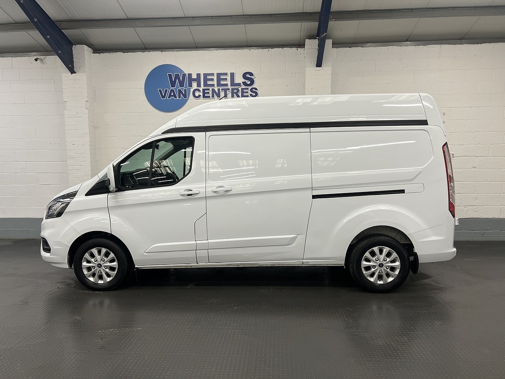 Ford Transit Custom 2.0 300 Ecoblue Mhev Limited Panel Van MT72VHZ White #2