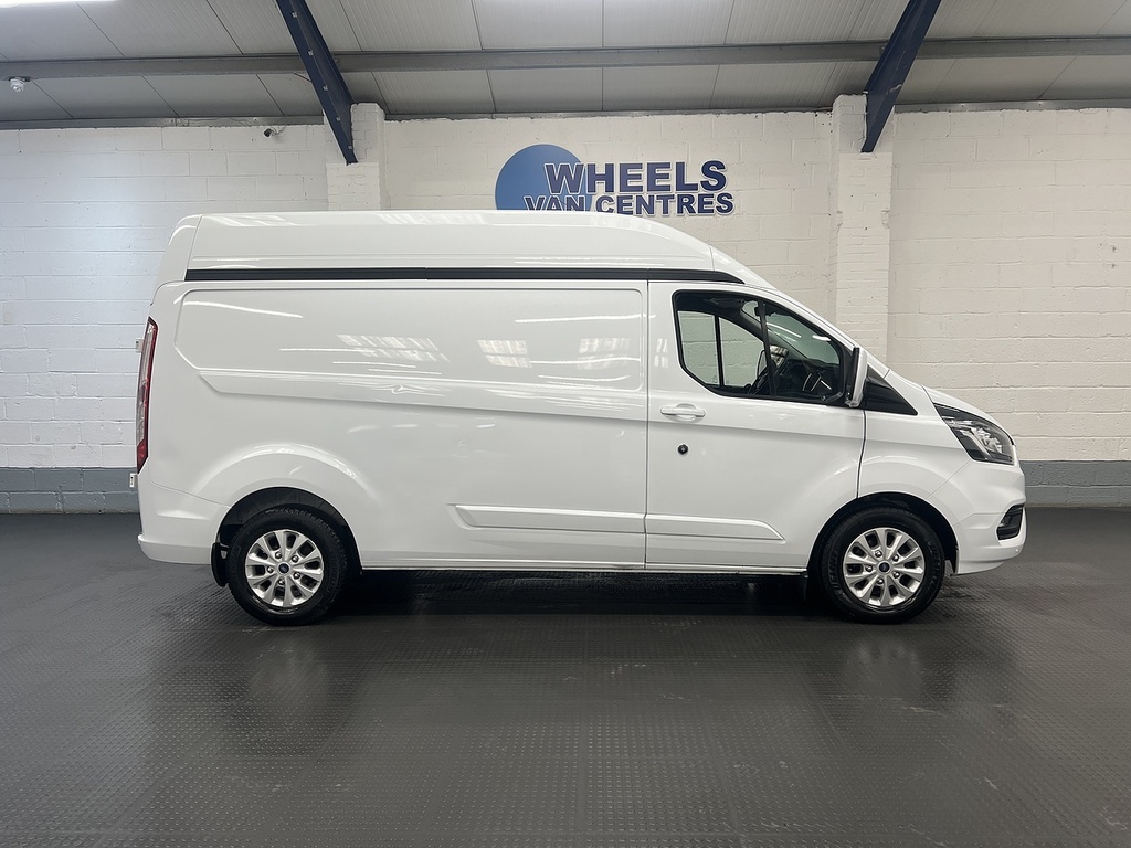 Ford Transit Custom 2.0 300 Ecoblue Mhev Limited Panel Van MT72VHD White #6