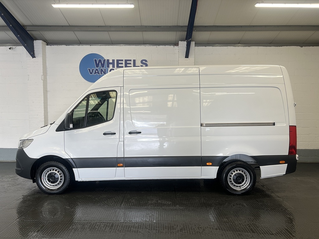 Mercedes-Benz Sprinter 2.0 315 Cdi Progressive Panel Van Manua KR23PPK White #2