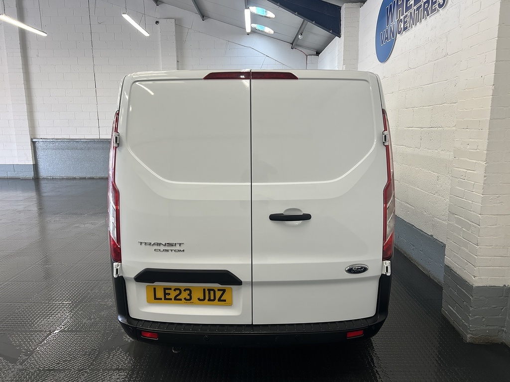 Ford Transit Custom 2.0 300 Ecoblue Leader Panel Van LE23JDZ White #4