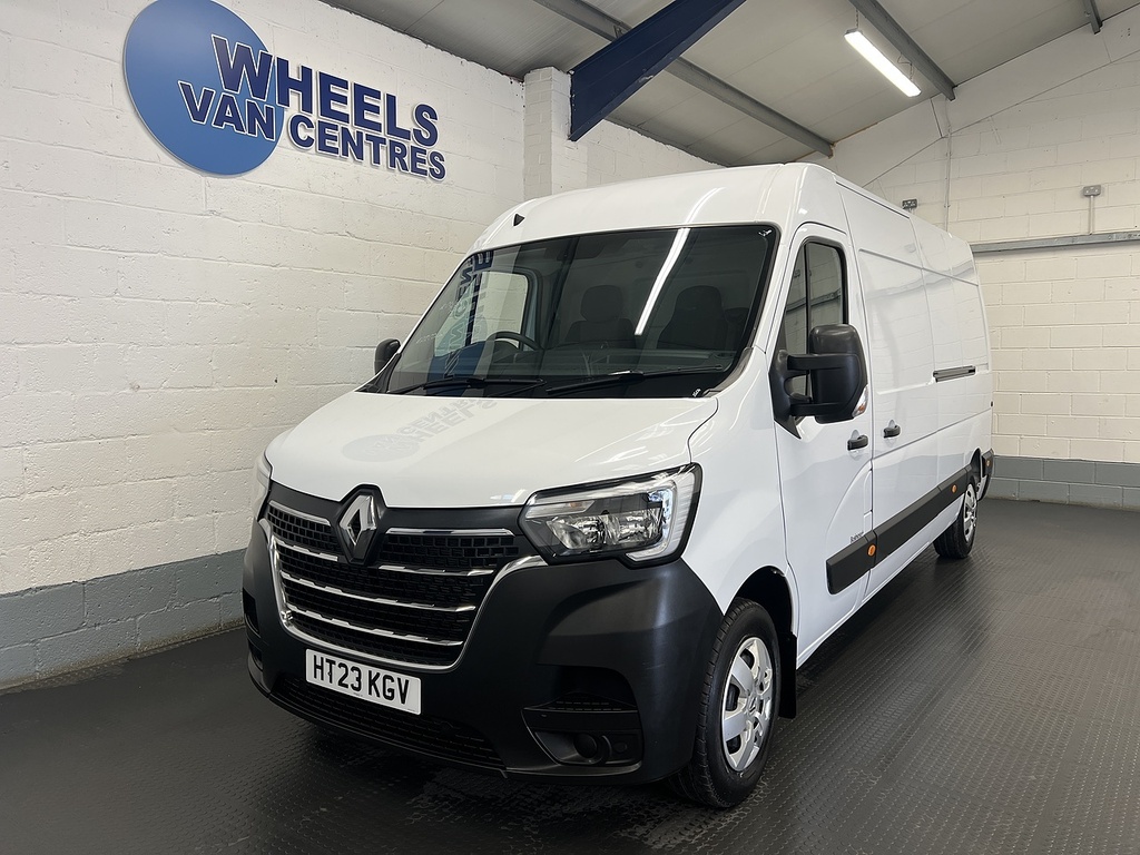 Renault Master 2.3 Dci 35 Business Panel Van F White