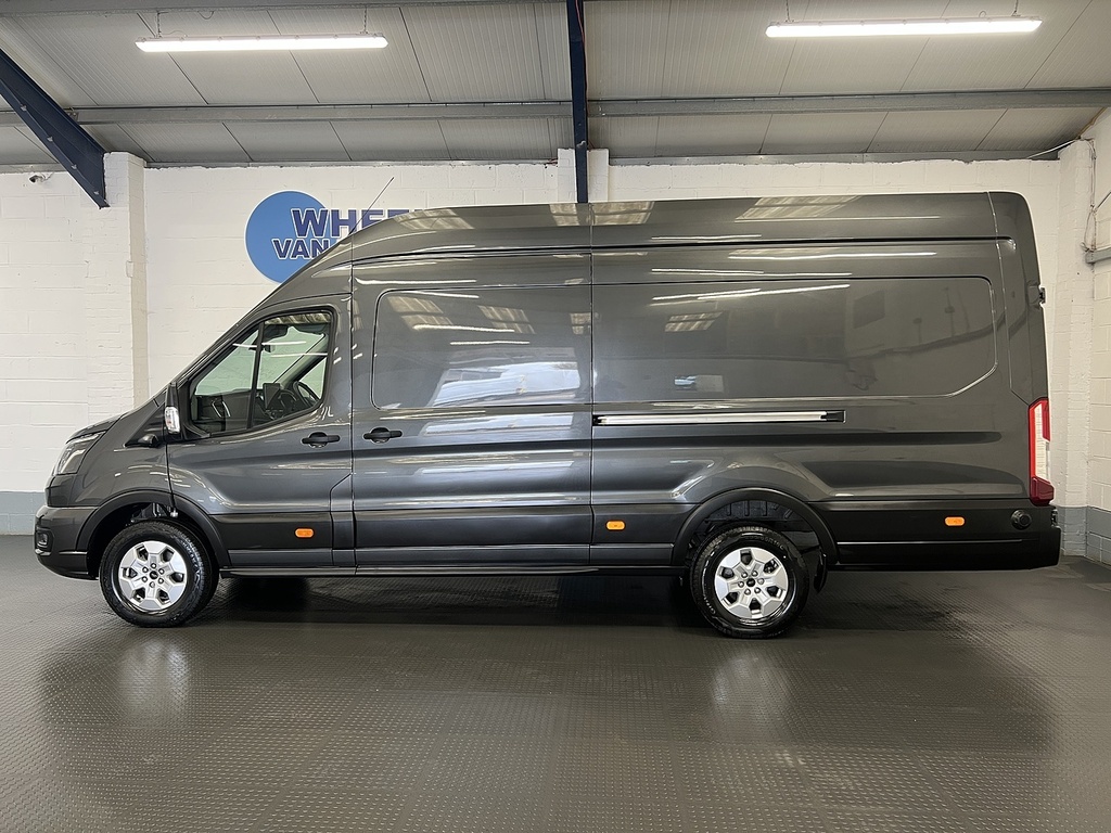 Ford Transit Custom 2.0 350 Ecoblue Limited Panel Van Manua WN75JSY #2