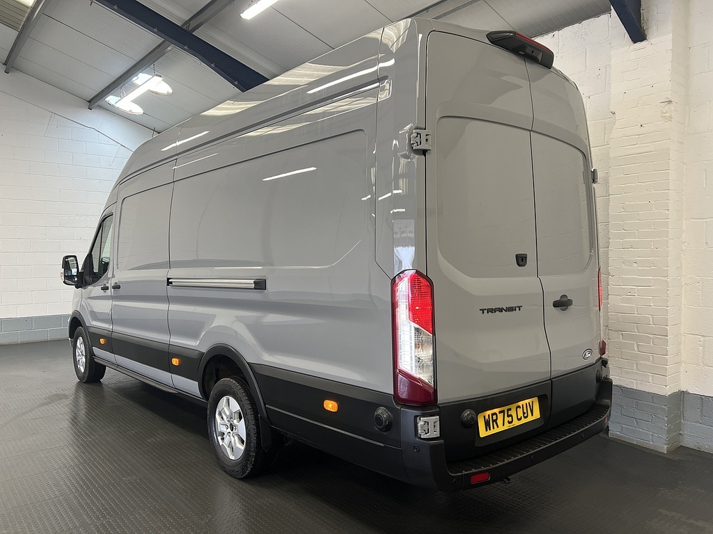Ford Transit Custom 2.0 350 Ecoblue Limited Panel Van Manua WR75CUV Grey #3