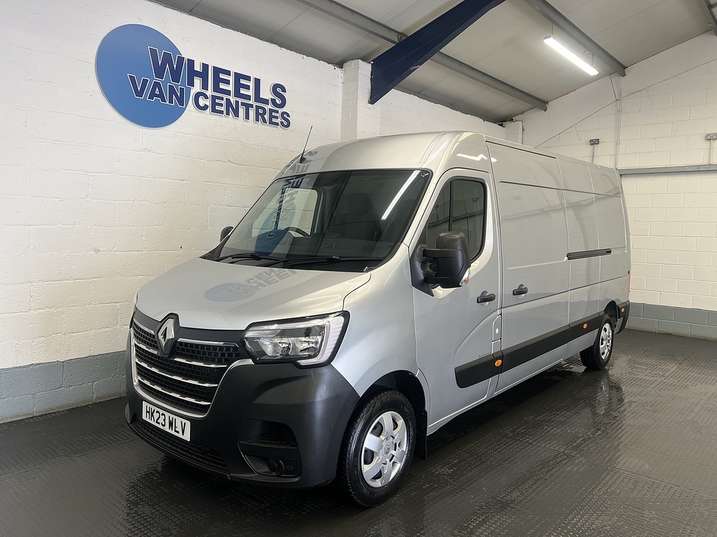 Renault Master 2.3 Dci 35 Business Panel Van F Grey