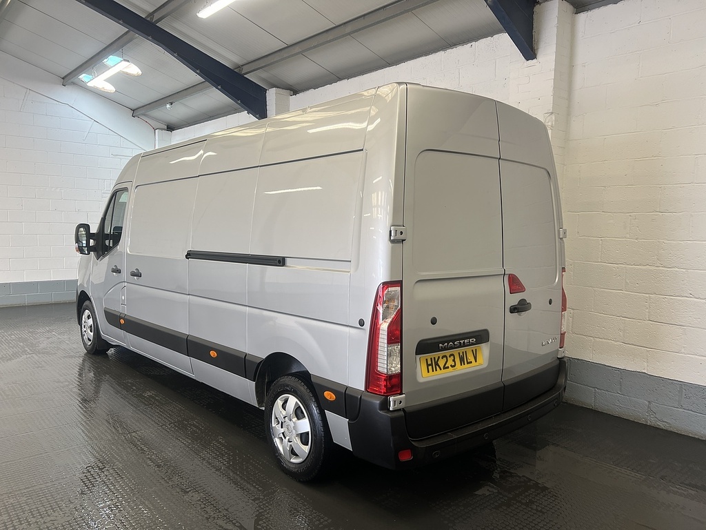 Renault Master 2.3 Dci 35 Business Panel Van F Grey #3