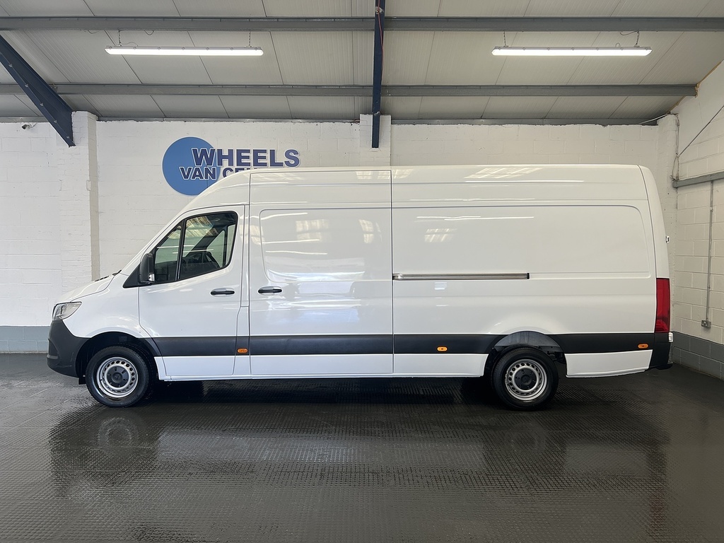 Mercedes-Benz Sprinter 2.0 315 Cdi Progressive Panel Van Manua KN73WEH White #2