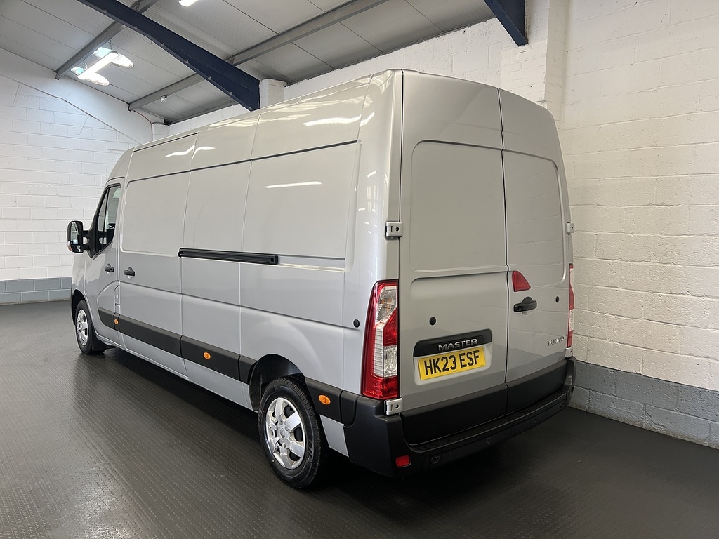 Renault Master 2.3 Dci 35 Business Panel Van F HK23ESF Grey #3
