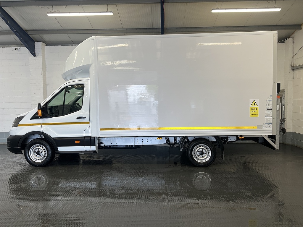 Ford Transit Custom 350 Ecoblue Leader 2.0 Luton WN23OOA White #2