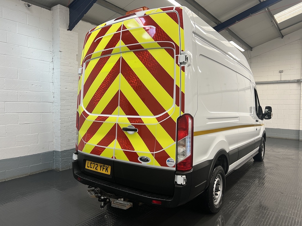 Ford Transit Custom 2.0 350 Ecoblue Leader Panel Van LC72YFK White #5